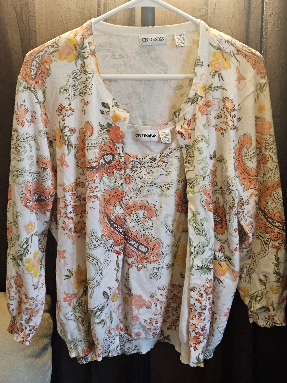 Women's White Floral Paisley Twin Sweater Set